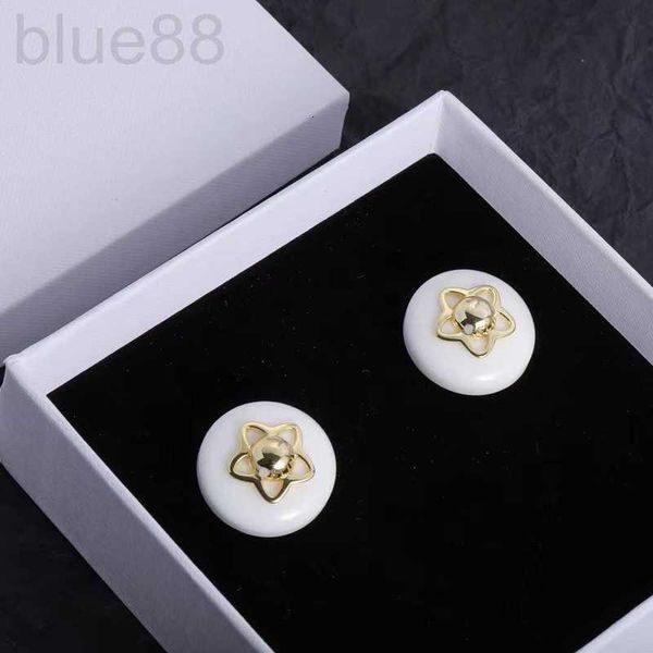 stud designer 23 summer new triumphal arch geometric circle exquisite flower decoration brass earrings earstuds d4ga, Golden;silver
stud designer 23 summer new triumphal arch geometric circle exquisite flower decoration brass earrings earstuds d4ga, Golden;silver
