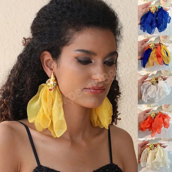 women's shell shape earring inlaid with colorful zirconia romantic flower earrings korean fashion jewelry classic accessories, Silver
women's shell shape earring inlaid with colorful zirconia romantic flower earrings korean fashion jewelry classic accessories, Silver