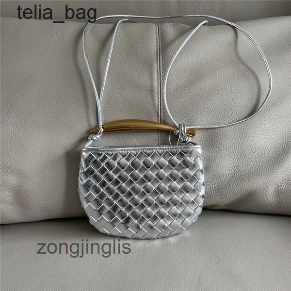 bottegaas half sardine evening premium classic bags designer casual 2023 ladies bag cow venetaass leather women's woven moon mini one s
bottegaas half sardine evening premium classic bags designer casual 2023 ladies bag cow venetaass leather women's woven moon mini one s