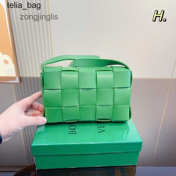 crossbody 2023 bags shoulder cassette designer leisure venetaes bottegaas fashion women's bag woven handbags s53z
crossbody 2023 bags shoulder cassette designer leisure venetaes bottegaas fashion women's bag woven handbags s53z