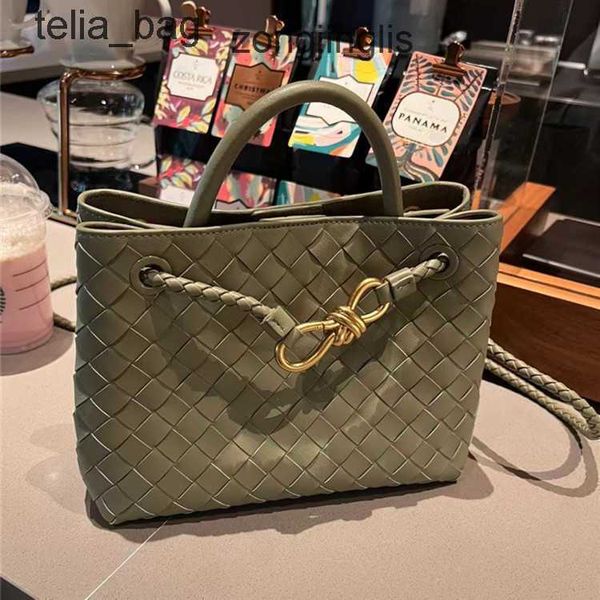 leather bottegaas 2023 handbag buckle purse andiamo totes bag women's woven designer metal rope venetaas bags tote single shoulder cros
leather bottegaas 2023 handbag buckle purse andiamo totes bag women's woven designer metal rope venetaas bags tote single shoulder cros