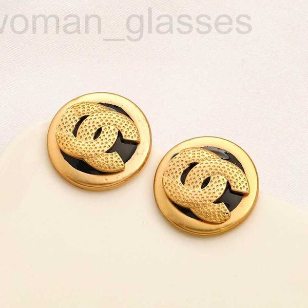 stud designer luxury brand designers double letters clip chain stainless steel geometric famous women with sea crystal rhinestone earring we, Golden;silver
stud designer luxury brand designers double letters clip chain stainless steel geometric famous women with sea crystal rhinestone earring we, Golden;silver