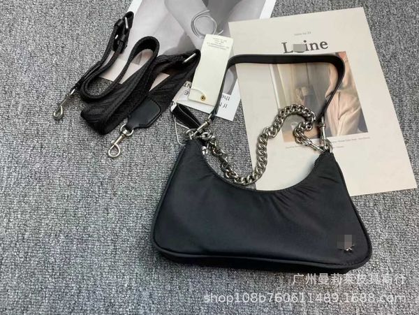 designer bag 2024 early launch tb new underarm 3-in-1 nylon one shoulder women's casual fashion crossbody handheld chain crescent women
designer bag 2024 early launch tb new underarm 3-in-1 nylon one shoulder women's casual fashion crossbody handheld chain crescent women