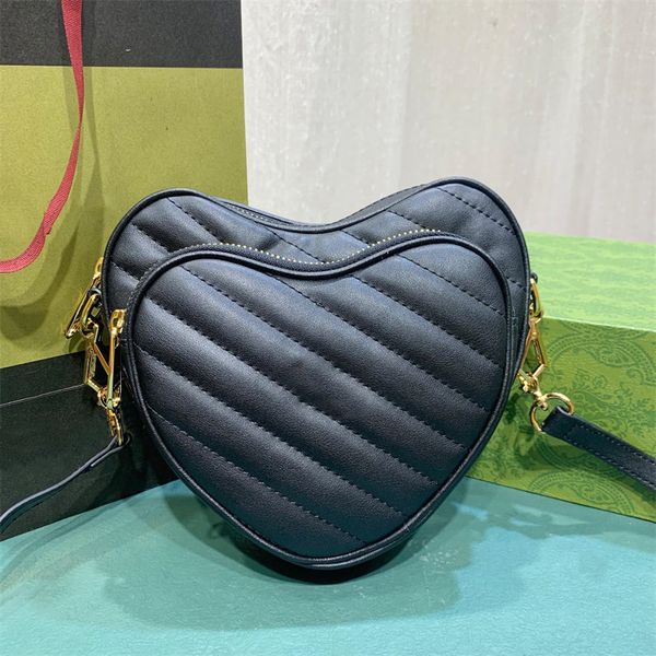crossbody bag designer bookbag women travel handbag purse interlocking g mini heart shoulder bag
crossbody bag designer bookbag women travel handbag purse interlocking g mini heart shoulder bag