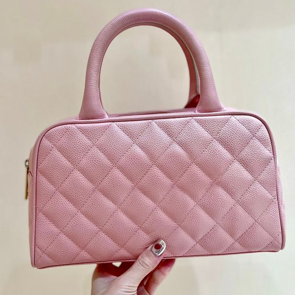 10a designer bowling bag original caviar leather 27cm high imitation totes pure handmade handbags with box
10a designer bowling bag original caviar leather 27cm high imitation totes pure handmade handbags with box