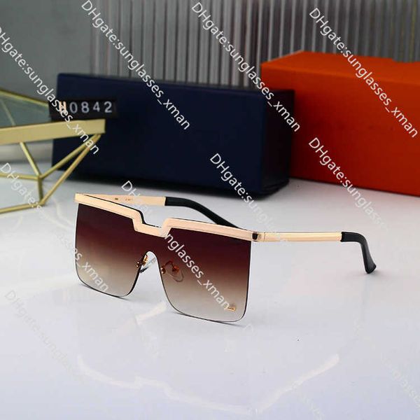 Fashion Designer Cool sunglasses 2023 new square frameless one-piece mesh red glasses large frame fashionableGJZS
Fashion Designer Cool sunglasses 2023 new square frameless one-piece mesh red glasses large frame fashionableGJZS