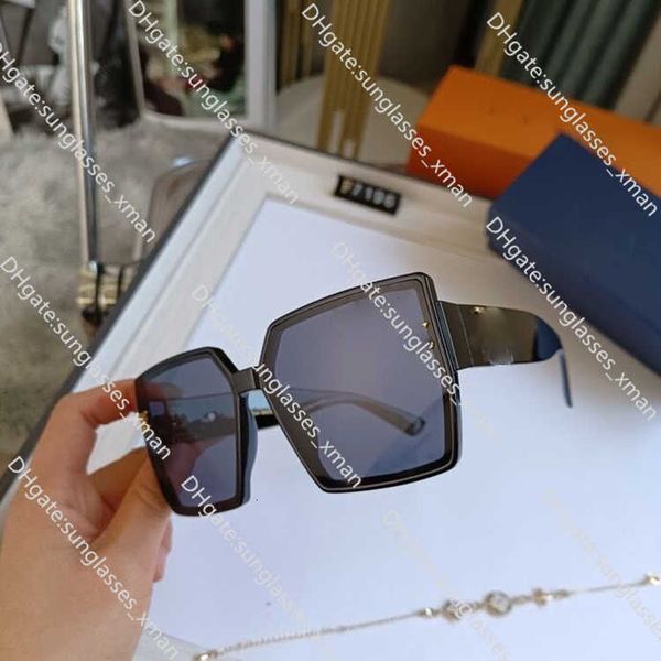 fashion designer cool sunglasses 2023 new fashion l family net red sunglasses large frame square street shooting mirror4yv4, Black
fashion designer cool sunglasses 2023 new fashion l family net red sunglasses large frame square street shooting mirror4yv4, Black