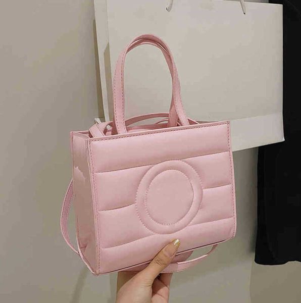 new e womens designer bag shoulder bags women handbags fashion tote brand messenger leather handbag trendy luxury purses ladies crossbody fa
new e womens designer bag shoulder bags women handbags fashion tote brand messenger leather handbag trendy luxury purses ladies crossbody fa