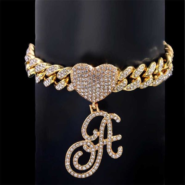 punk bling cursive letter heart cuban link anklet for women iced out 26 initials ankle chain summer sandal jewelry 230719, Red;blue
punk bling cursive letter heart cuban link anklet for women iced out 26 initials ankle chain summer sandal jewelry 230719, Red;blue