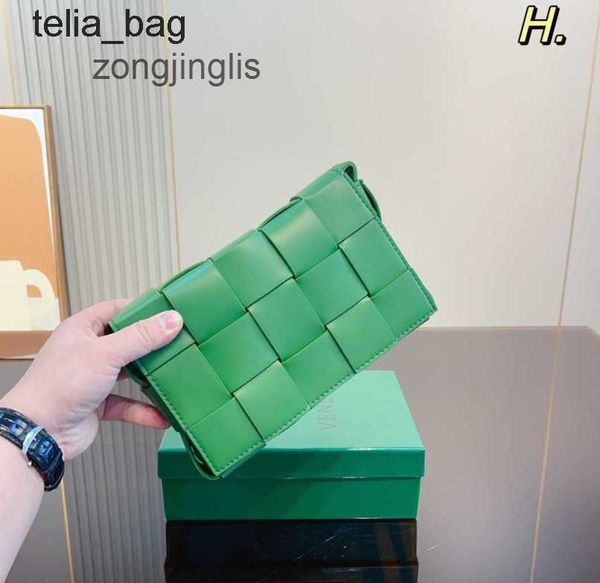 fashion leisure venetaes bag crossbody shoulder bottegaas cassette women's designer 2023 woven bags handbags hvd3
fashion leisure venetaes bag crossbody shoulder bottegaas cassette women's designer 2023 woven bags handbags hvd3