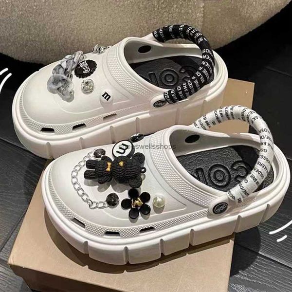 slippers fashion charms clog shoes summer sandals for girls outdoor women thick sole decorative cave 230808, Black
slippers fashion charms clog shoes summer sandals for girls outdoor women thick sole decorative cave 230808, Black