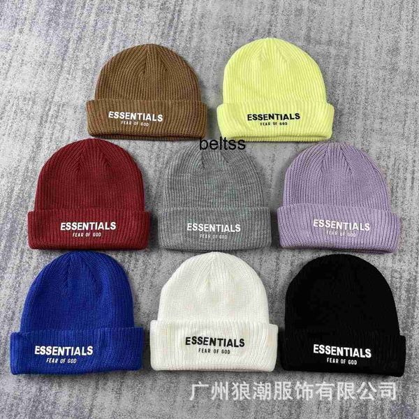 autumn and winter fog fashion letter label knitted wool versatile couple warm ear protection cold hat, Blue;gray
autumn and winter fog fashion letter label knitted wool versatile couple warm ear protection cold hat, Blue;gray
