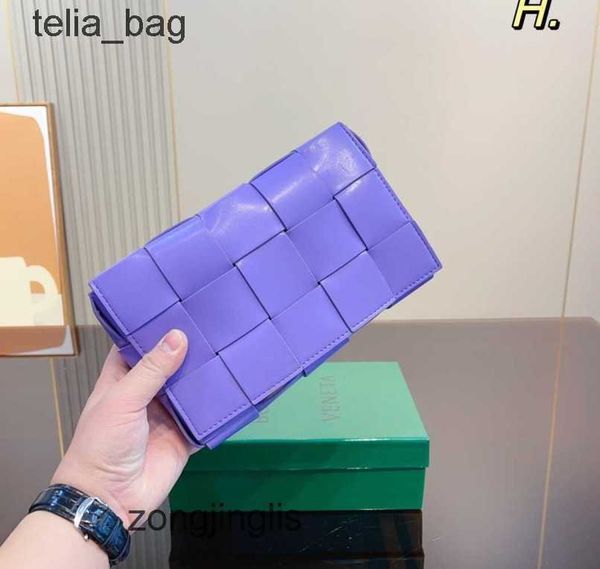 fashion bottegaas woven crossbody bags women's 2023 leisure shoulder venetaas bag cassette designer handbags 23cm 22qd
fashion bottegaas woven crossbody bags women's 2023 leisure shoulder venetaas bag cassette designer handbags 23cm 22qd