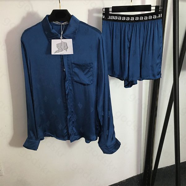 luxury print women sleepwear shirt shorts ice silk long sleeve shirt letter shorts soft blouse pants set, Gray
luxury print women sleepwear shirt shorts ice silk long sleeve shirt letter shorts soft blouse pants set, Gray