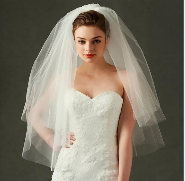 new 2017 beauty puffy white ivory soft tulle elbow length two layers wedding bridal veils with comb cut edge3842819, Black
new 2017 beauty puffy white ivory soft tulle elbow length two layers wedding bridal veils with comb cut edge3842819, Black