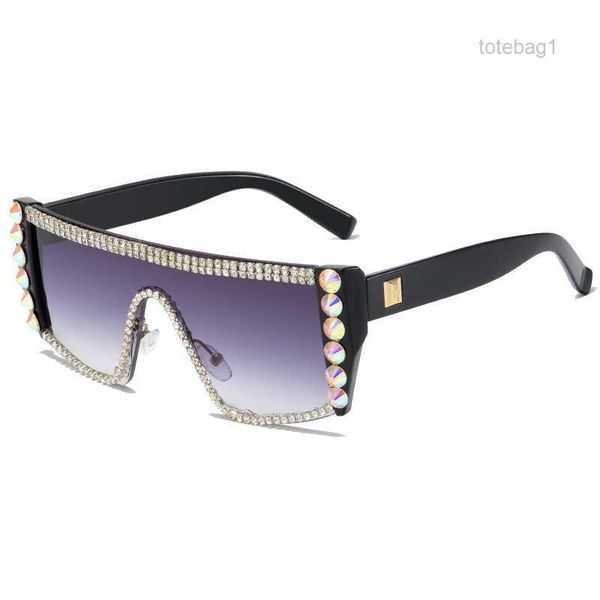 new large frame sunglasses with diamond embellishments, trendy one piece sunglasses, women's frameless mirrors tynx, White;black
new large frame sunglasses with diamond embellishments, trendy one piece sunglasses, women's frameless mirrors tynx, White;black