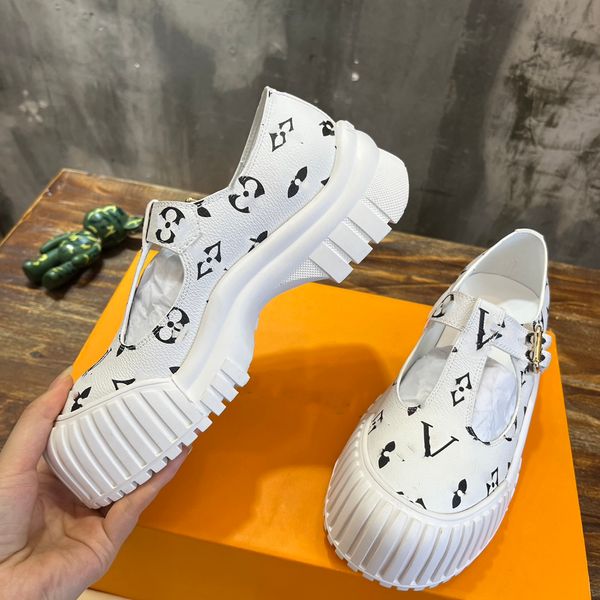 ruby flat mary jane sandals spring summrer new women retro casual sandals designers fashion rubber non-slip shoes, Black
ruby flat mary jane sandals spring summrer new women retro casual sandals designers fashion rubber non-slip shoes, Black