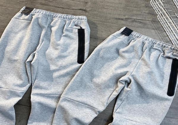 2022 united states sports joggers black tech fleece pants mens trouse space cotton running bottoms asian size mxxl1034342
2022 united states sports joggers black tech fleece pants mens trouse space cotton running bottoms asian size mxxl1034342