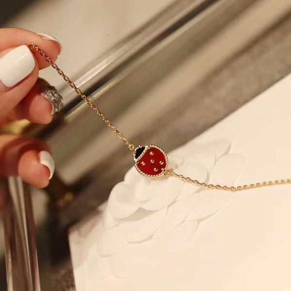designer four-leaf clover luxury jewelry accessories for women cleef high edition ladybug thickened 18k rose gold plated bracelet women', Silver
designer four-leaf clover luxury jewelry accessories for women cleef high edition ladybug thickened 18k rose gold plated bracelet women', Silver