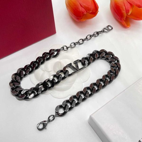 accessories diamond ring luxury designer necklace flowers clover bangle women hualun familys highend and handsome keel chain with thick dens, Silver
accessories diamond ring luxury designer necklace flowers clover bangle women hualun familys highend and handsome keel chain with thick dens, Silver