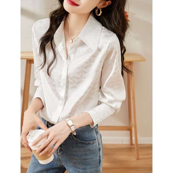 autumn design niche western style floral shirt womens loose draping breathable long sleeved, White
autumn design niche western style floral shirt womens loose draping breathable long sleeved, White