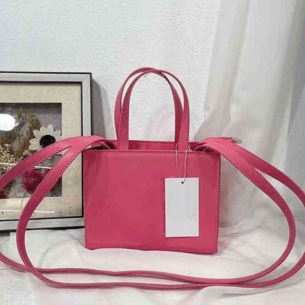 shoulder bags e totes women handbag vintage shoppers tote bag diseador designer mujer bolsa femenina marca famosa hombro novedad
shoulder bags e totes women handbag vintage shoppers tote bag diseador designer mujer bolsa femenina marca famosa hombro novedad