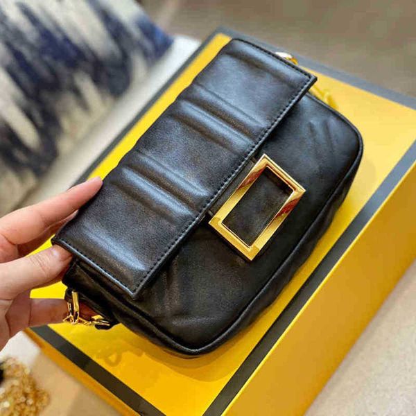 shoulder bags womens designer bag baguette lxuruys handbags women leather crossbody bags designer letters designers purse wallet 220719
shoulder bags womens designer bag baguette lxuruys handbags women leather crossbody bags designer letters designers purse wallet 220719