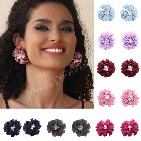 vintage cloth flowers stud earrings temperament elegant women bohemian simple handmade statement earrings jewelry wedding party, Golden;silver
vintage cloth flowers stud earrings temperament elegant women bohemian simple handmade statement earrings jewelry wedding party, Golden;silver
