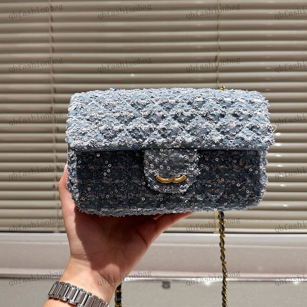 designer womens shoulder bag wool duffel flip silver hardware metal buckle sequin luxury tote matelasse chain crossbody bags designer purse
designer womens shoulder bag wool duffel flip silver hardware metal buckle sequin luxury tote matelasse chain crossbody bags designer purse