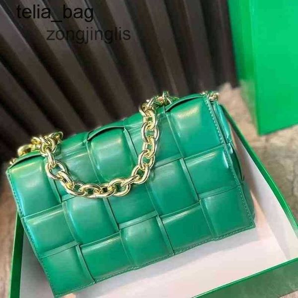 lady venetaes metal bag fashion classic thick designer bags bottegaas chain woven square 2023 pillow messenger
lady venetaes metal bag fashion classic thick designer bags bottegaas chain woven square 2023 pillow messenger