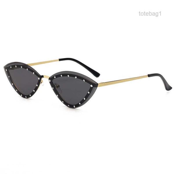 new metal cat's eye frame sunglasses small cut edge women's trendy street glasses yzd2, White;black
new metal cat's eye frame sunglasses small cut edge women's trendy street glasses yzd2, White;black
