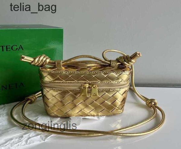 venetaas woven 2023 mini makeup crossbody designer classic intrecciato bag ladies triangle tote handbags fashion bottegaas women's one
venetaas woven 2023 mini makeup crossbody designer classic intrecciato bag ladies triangle tote handbags fashion bottegaas women's one