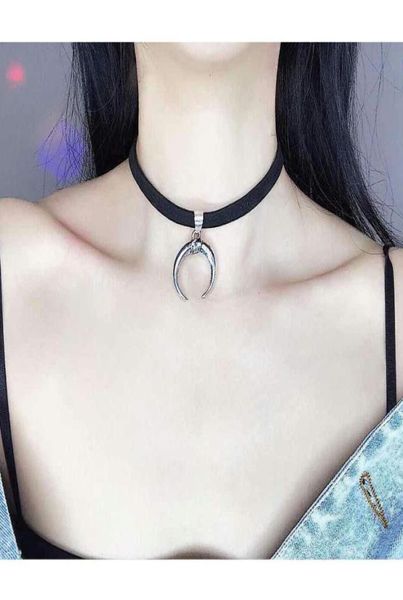phyanic black goth choker necklace velvet gothic chocker handmade moon pendant necklace for women cool jewelry accessories8420275, Golden;silver
phyanic black goth choker necklace velvet gothic chocker handmade moon pendant necklace for women cool jewelry accessories8420275, Golden;silver