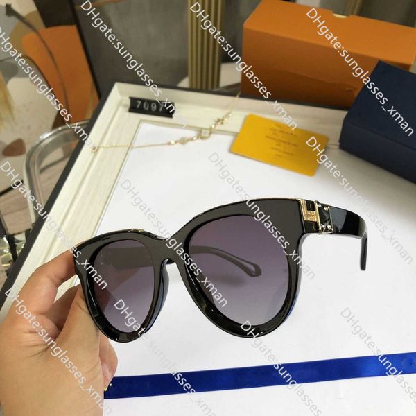 fashion designer cool sunglasses 2023 new cat's eye sunglasses trend personalized reflective street spolarized glassessdyb, Black
fashion designer cool sunglasses 2023 new cat's eye sunglasses trend personalized reflective street spolarized glassessdyb, Black