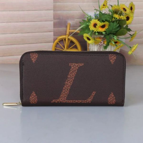 2023 key pouch pochette cles designers fashion handbag women mens l credit card holder coin purse luxurys wallet bag integrity888888, Red;black
2023 key pouch pochette cles designers fashion handbag women mens l credit card holder coin purse luxurys wallet bag integrity888888, Red;black