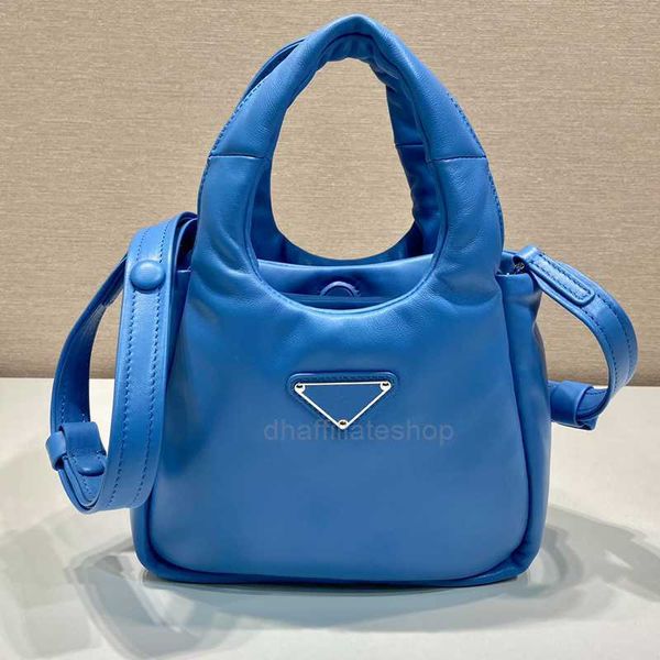 designer bags basket mini bag tote crossbody luxury handbags shoulder soft sheepskin armpit leather purse triangle sequins long strap pouch
designer bags basket mini bag tote crossbody luxury handbags shoulder soft sheepskin armpit leather purse triangle sequins long strap pouch