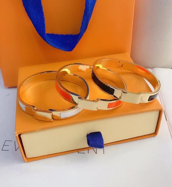 womens pearl bracelets luxurys designers bracelet fashion gold jewelry suit simple letter design exquisite luxurious jewelrys6481660, Golden;silver
womens pearl bracelets luxurys designers bracelet fashion gold jewelry suit simple letter design exquisite luxurious jewelrys6481660, Golden;silver