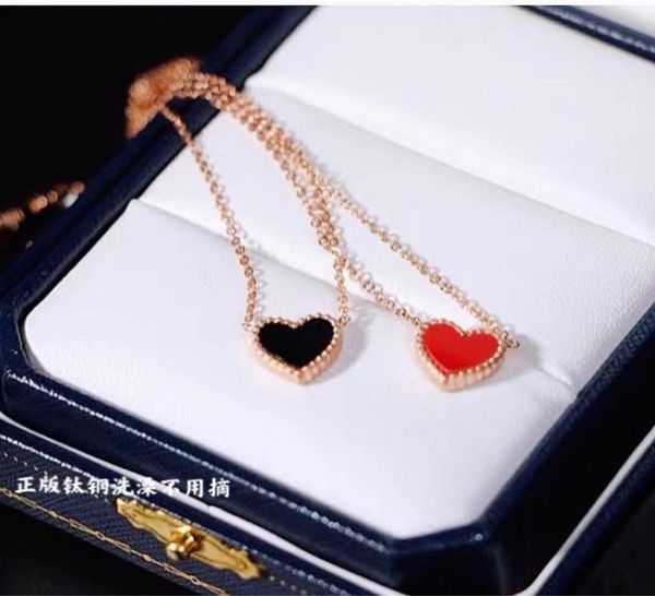 do not fade temperament doublesided peach heart necklace female titanium steel light luxury color preservation clavicle chain bla2713840, Silver
do not fade temperament doublesided peach heart necklace female titanium steel light luxury color preservation clavicle chain bla2713840, Silver