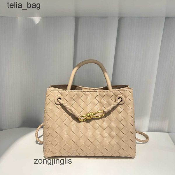 bags 2023 venetaas tote andiamo designer bag bottegaas leather arco totes women's weave large capacity shoulder crossbody handbag cross
bags 2023 venetaas tote andiamo designer bag bottegaas leather arco totes women's weave large capacity shoulder crossbody handbag cross