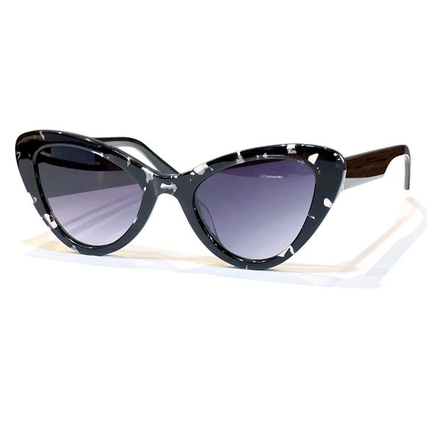 luxury sunglasses female classic goggle fashion logo design sun glasses traveling sunglass brand driving outdoor women, White;black
luxury sunglasses female classic goggle fashion logo design sun glasses traveling sunglass brand driving outdoor women, White;black
