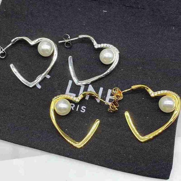 charm designer triumphal arch brass material summer new love hollow inlaid pearl exquisite and simple versatile earrings for women vvd0, Golden
charm designer triumphal arch brass material summer new love hollow inlaid pearl exquisite and simple versatile earrings for women vvd0, Golden