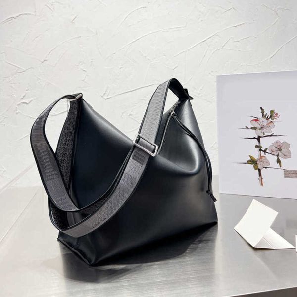 tote bags luxurys handbag designer bag leather half moom bag women hobo crossbody handbags vintage simple crossbody underarm wallet 221029
tote bags luxurys handbag designer bag leather half moom bag women hobo crossbody handbags vintage simple crossbody underarm wallet 221029