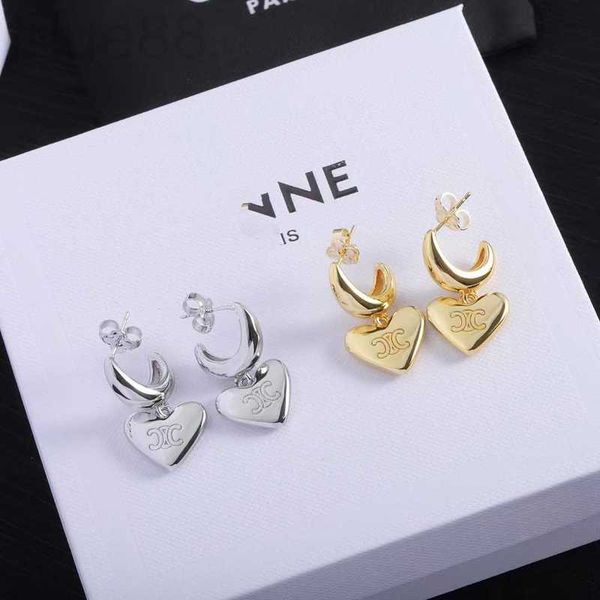 stud designer 23 summer new triumphal arch brass material exquisite, simple, and advanced english letter versatile ear studs for women 3od8, Golden;silver
stud designer 23 summer new triumphal arch brass material exquisite, simple, and advanced english letter versatile ear studs for women 3od8, Golden;silver