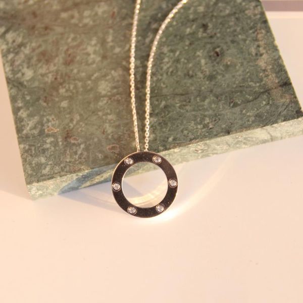 designer necklace designer for women clover necklace elegant aristocratic temperament luxury sense of pendant titanium steel women's ab, Silver
designer necklace designer for women clover necklace elegant aristocratic temperament luxury sense of pendant titanium steel women's ab, Silver