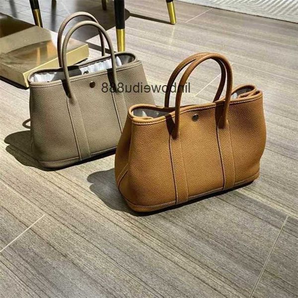 authentic handbag designer garden party tote bag new cowhide bag large capacity shopping bag oneshoulder tote bag 76jw
authentic handbag designer garden party tote bag new cowhide bag large capacity shopping bag oneshoulder tote bag 76jw