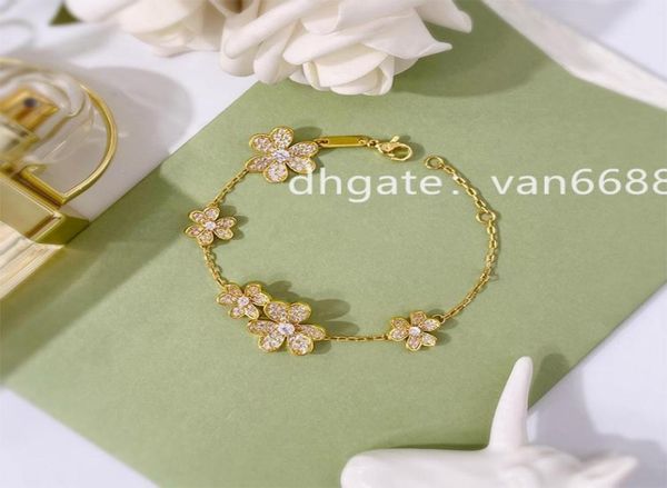 bracelet women love rings pendant bangle necklaces screw party wedding couple gift love bracelet fashion luxury cleefing designer 7528468, Black
bracelet women love rings pendant bangle necklaces screw party wedding couple gift love bracelet fashion luxury cleefing designer 7528468, Black