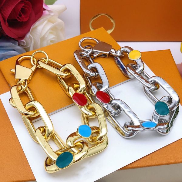 new style v bracelets designers luxury jewellery gold bangle clover letter v silver bangles for mens fashion womens cjeweler send original p, Golden;silver
new style v bracelets designers luxury jewellery gold bangle clover letter v silver bangles for mens fashion womens cjeweler send original p, Golden;silver