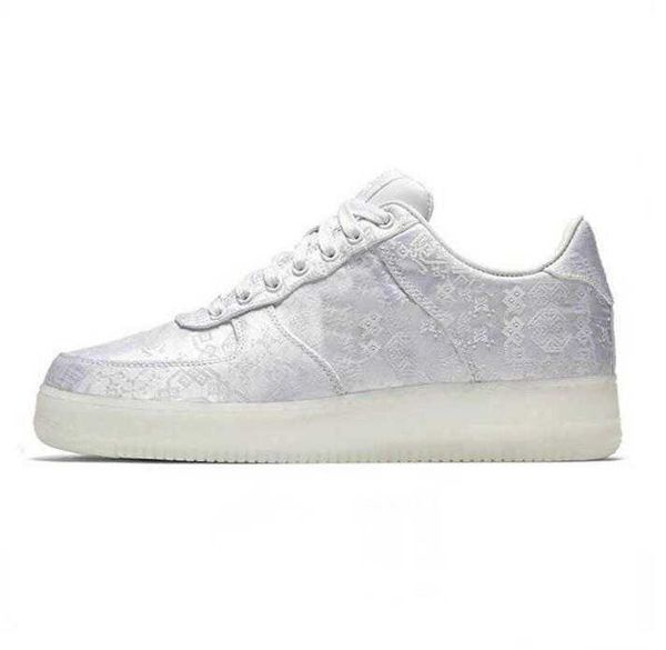 retro casual shoes men women air''forces 1 running shoes classical utility triple white black neon colour red chaussures mens trai
retro casual shoes men women air''forces 1 running shoes classical utility triple white black neon colour red chaussures mens trai