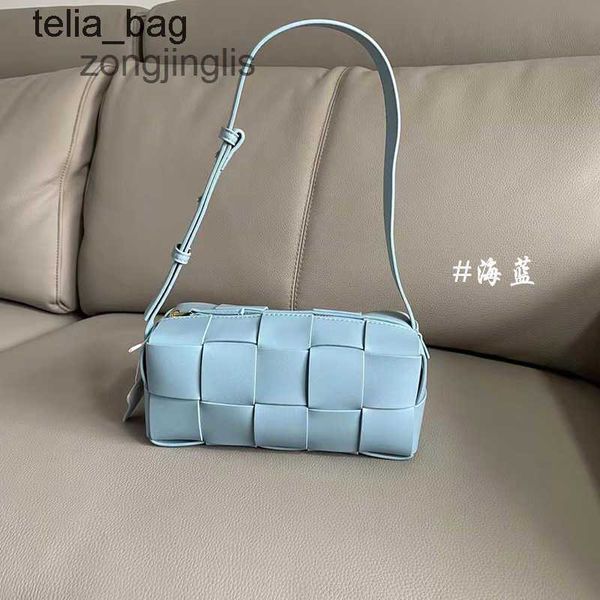 small cowhide waist venetaes bags woven designer brick single bag 2023 square bottegaas same mini shoulder messenger rrsg
small cowhide waist venetaes bags woven designer brick single bag 2023 square bottegaas same mini shoulder messenger rrsg