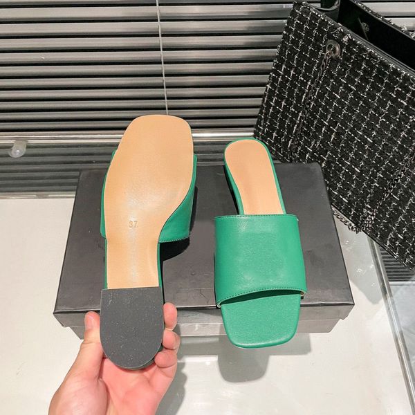 designer slipper luxury men women sandals brand slides fashion slippers lady slide thick bottom design casual shoes sneakers by 1978 w375 05, Black
designer slipper luxury men women sandals brand slides fashion slippers lady slide thick bottom design casual shoes sneakers by 1978 w375 05, Black